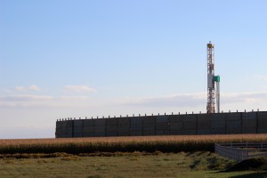Fracking site on County Road 62, near a homes in Windsor, Colorado. Photo Credit: Chandler Gould