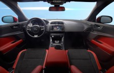 http---image.motortrend.com-f-roadtests-sedans-1409_2016_jaguar_xe_first_look-78775846-2016-jaguar-xe-interior