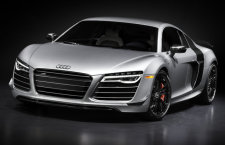 2015-Audi-R8-Competition-001